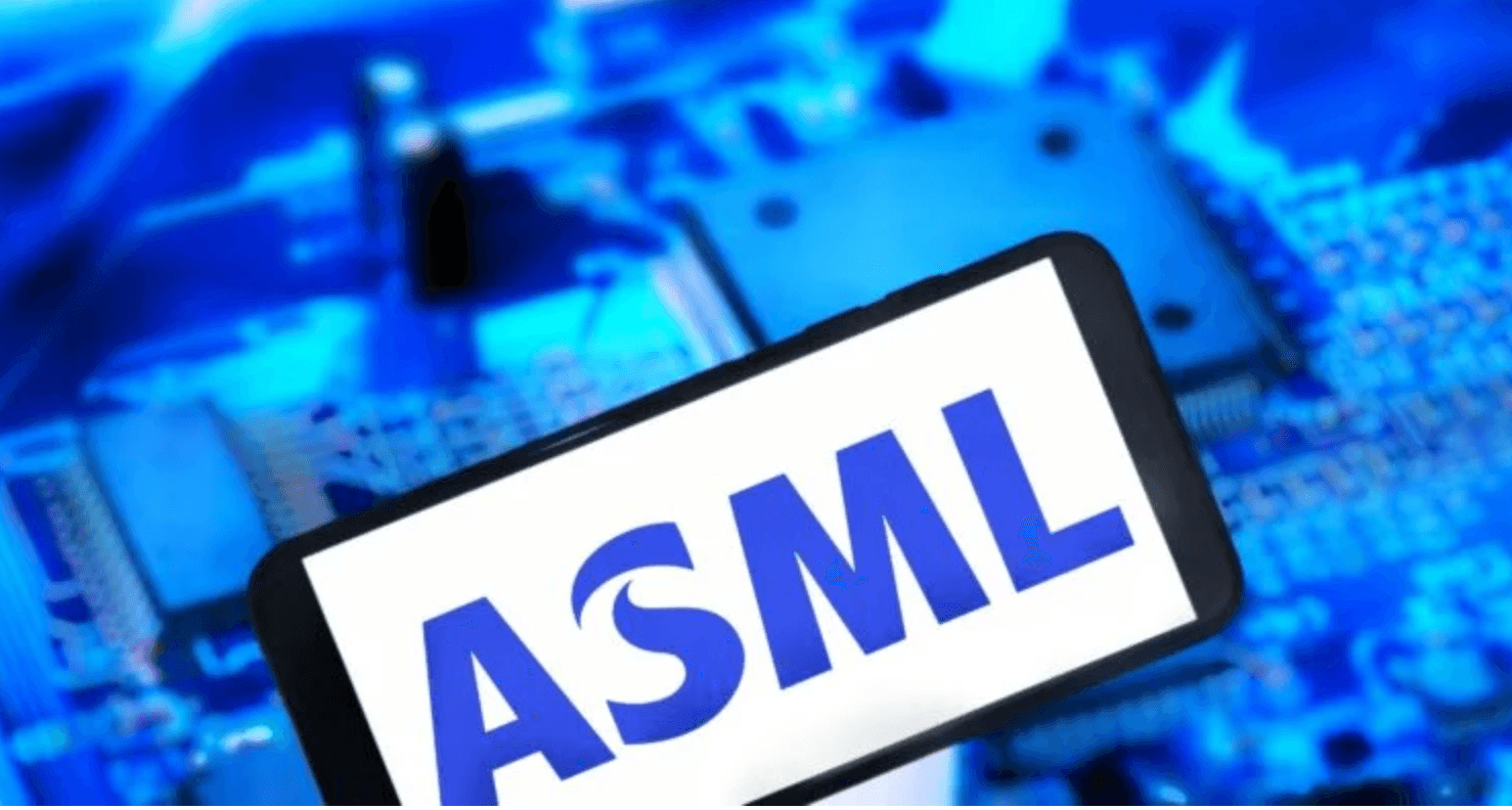 Is ASML Stock a Buy After Q2 Earnings? What the €43-45 Billion Full Year Guidance Tells Investors